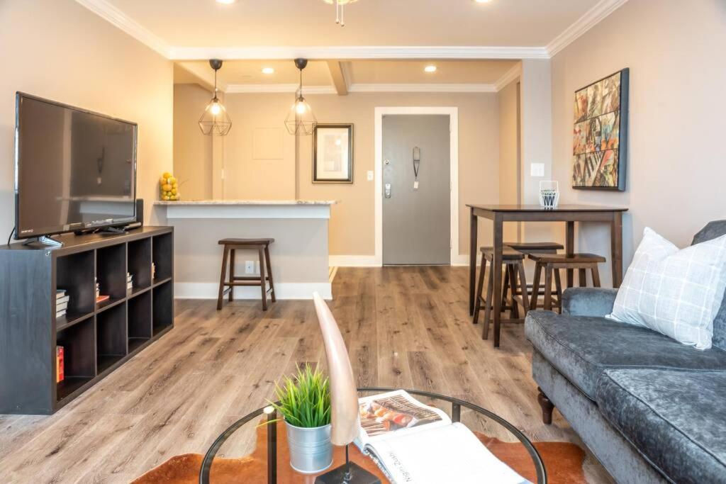 Heart Of Downtown 2Bd 1Free Parking View! Lm1008 Atlanta Ngoại thất bức ảnh
